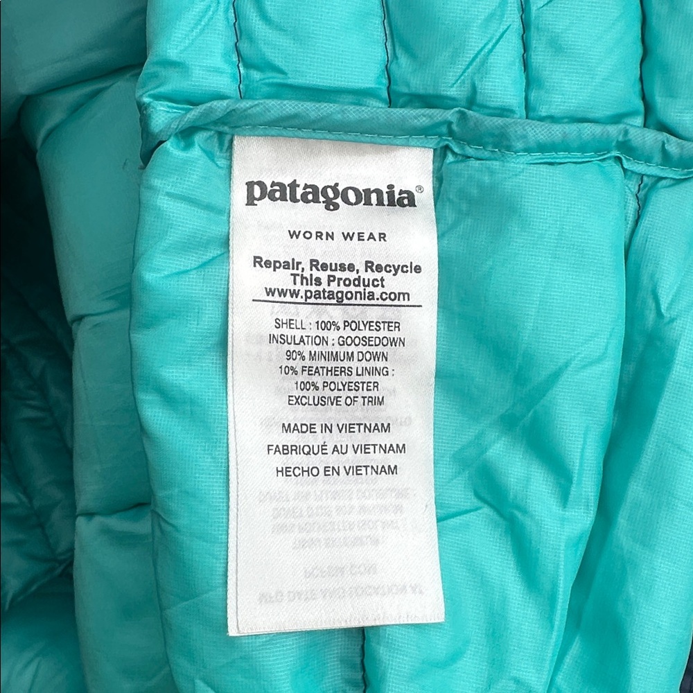 Patagonia Navy Blue Puffer Vest - Picture 7 of 7